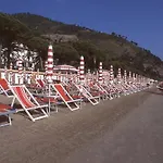 Adler Отель Алассио