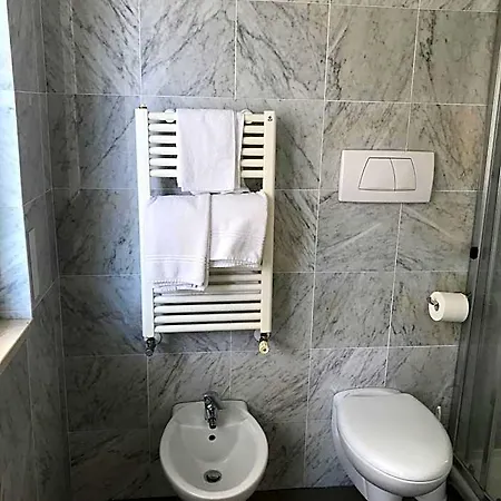 Adler Hotel
